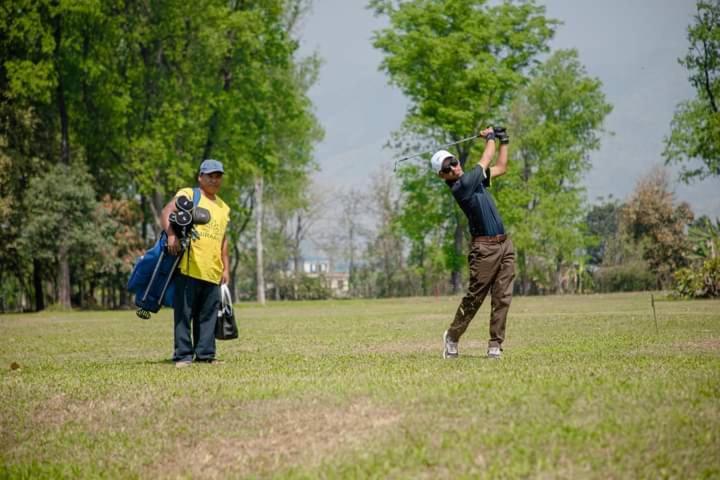 Miraaya Wellness And Golf Resort Читван Екстериор снимка